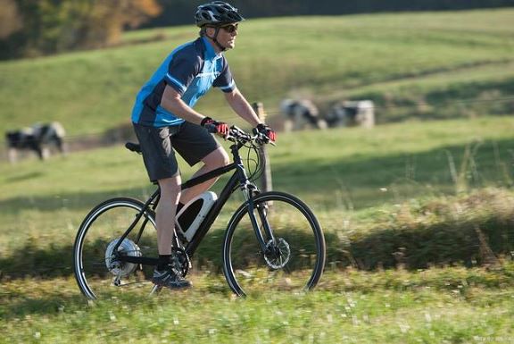 Elektr velosiped uchun magnit pogopin zaryadlovchi ulagichi yechimi